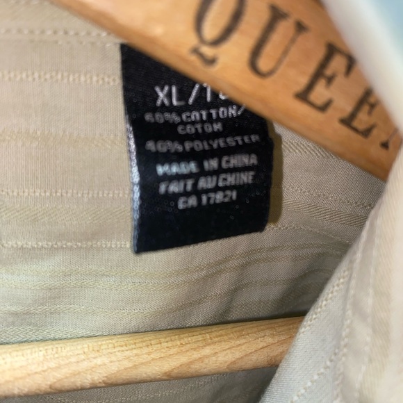 White Casual Button down Vanhusen shirt - Picture 4 of 4